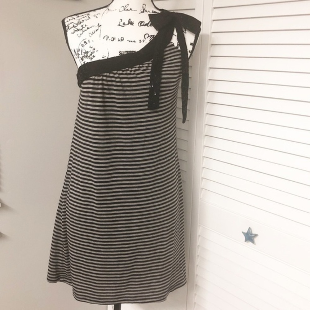 Johnny Martin Stripe Bow One Shoulder Dress M